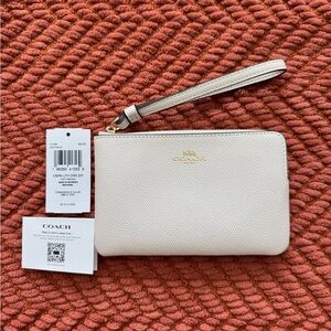 Coach Cream Leather Wristlet/Zip Pouch - New with Tag